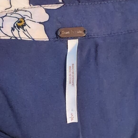 Free People Blue  Floral SHAKE IT  Dress Size S With Pockets - Picture 10 of 16